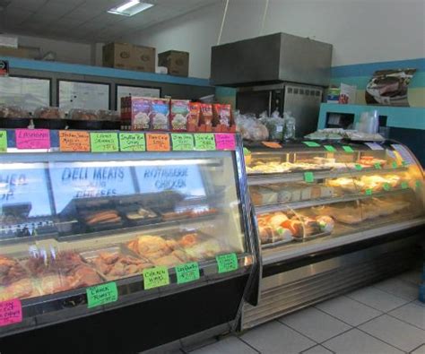 prime island meats and deli exuma