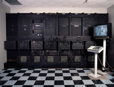 primera computadora digital 1946