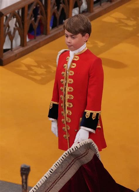 prince george coronation outfit