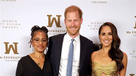 prince harry meghan markle parents