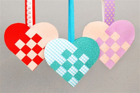 Paper Heart Raccoon Craft For Kids Sassy Dealz Paper hearts, Heart