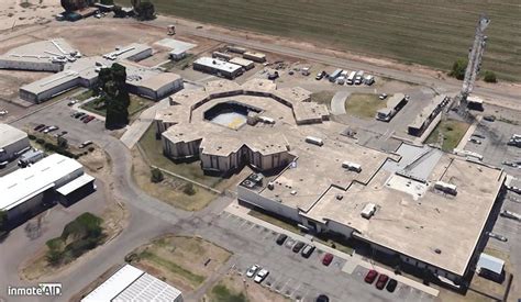Riot at New Folsom prison near Sacramento leaves 9 injured 89.3 KPCC