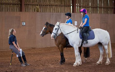 private horse riding lessons near london