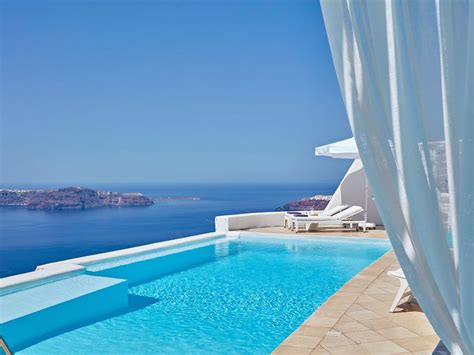private pool honeymoon suite santorini hotels