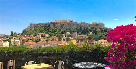 Private tour guide in Greece