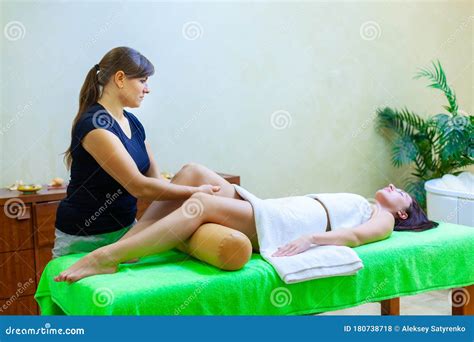 Professional Masseuse Meaning