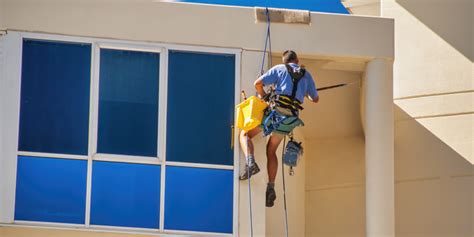 professional window cleaning Miami