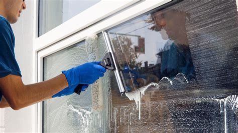 professional-window-cleaning