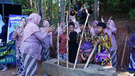 Sekolah berbasis budaya Latihan Karawitan(SMP Mataram Yogyakarta) YouTube