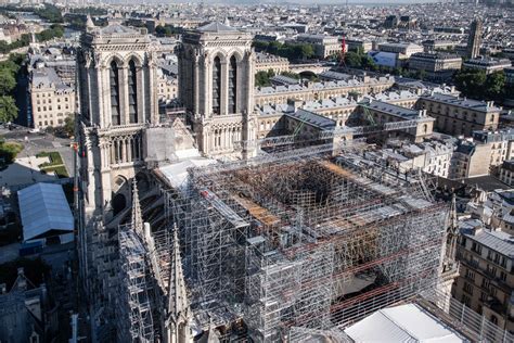progress of notre dame de paris rebuilding