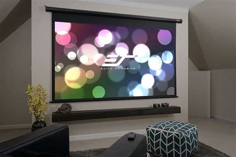 Projector And Screen Indoor