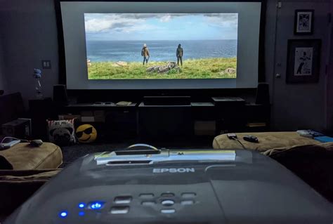 Projector Image Doesn't Fit Screen