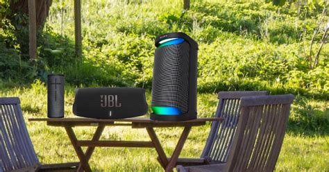 Projector Outdoor Speakers