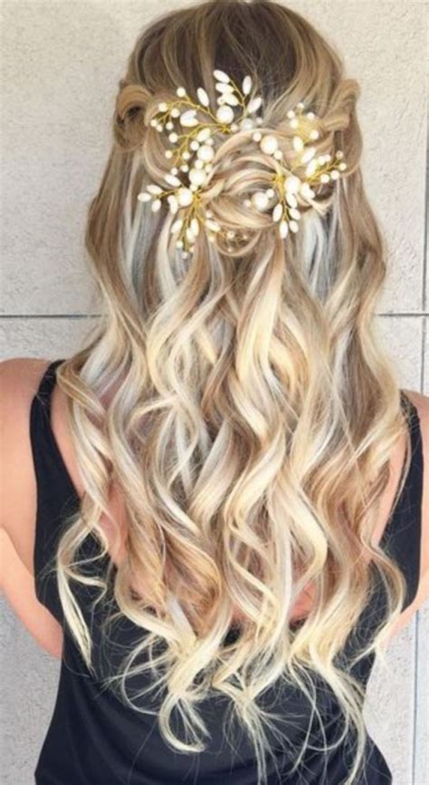 28 Stunning Hairstyle Ideas for Prom Raising Teens Today