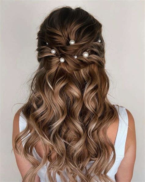 This Prom Hairstyles For Long Hair 2023 For Bridesmaids