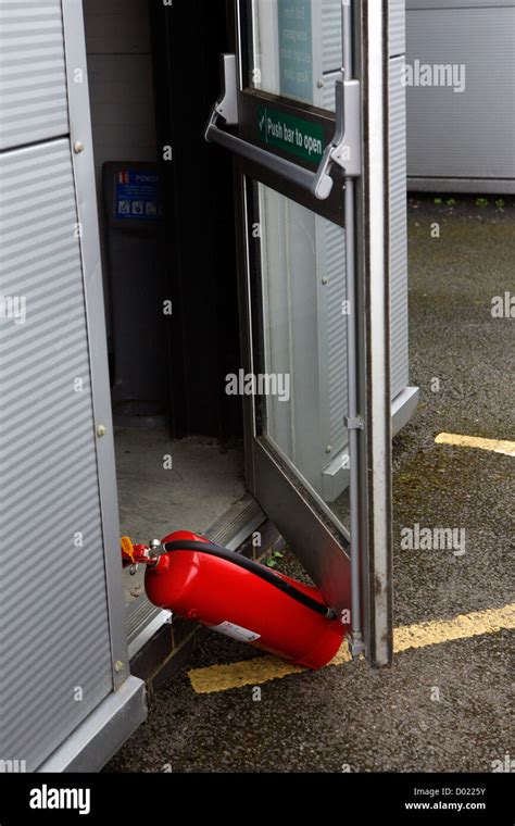 Please don't prop door open... Ever! Picture eBaum's World