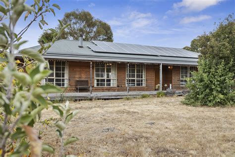 property for sale in clunes victoria