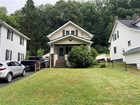 property for sale in meadville pa
