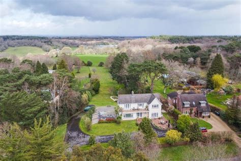 Property Lytchett Matravers