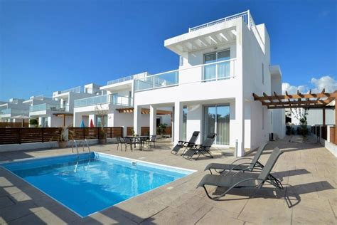 Property To Rent Coral Bay Cyprus