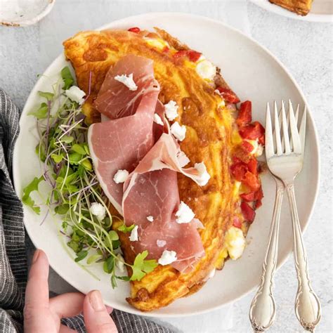 Prosciutto Egg Omelet