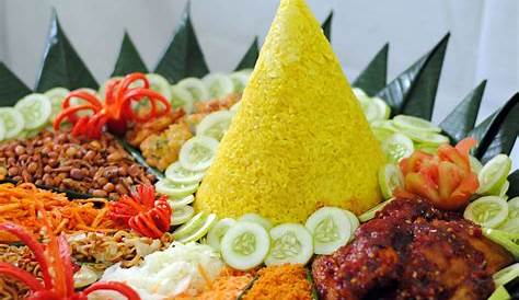 Proses Pembuatan Nasi Kuning | @santaiteftefchannel - YouTube
