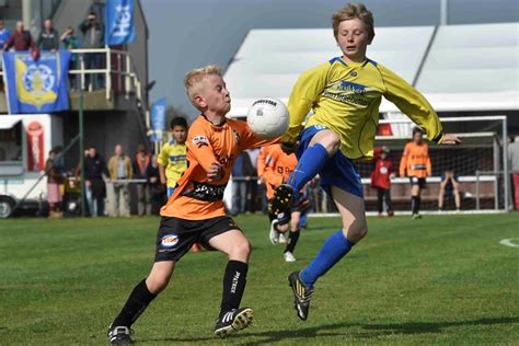 provinciaal voetbal oost-vlaanderen - jeugd