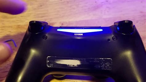 ps4 controller blinking blue