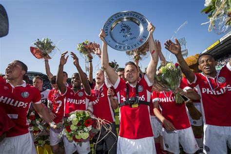 psv ajax 2022 uitslag