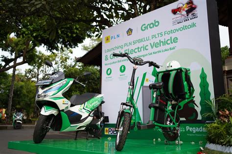 Lowongan Kerja Driver Grab di PT. Grab Teknologi Indonesia JakartaKerja