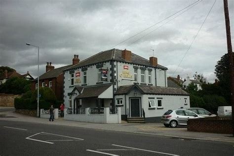 pubs in royston barnsley