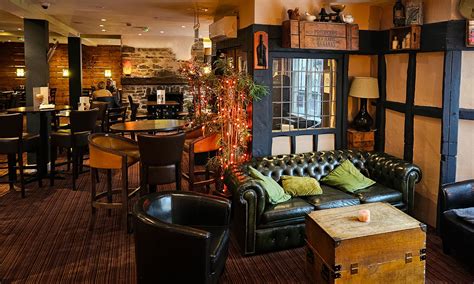 pubs with rooms exeter