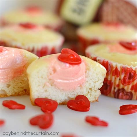 Pudding Filled Cupcakes Easy