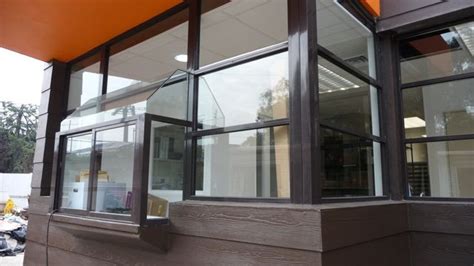 Puertas De Aluminio Cafe