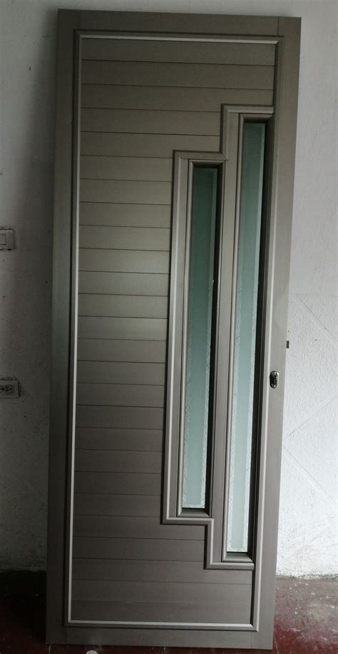 Puertas De Aluminio Rojas