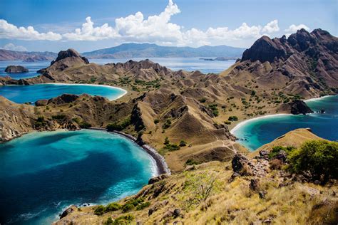 Pesona Pulau Komodo