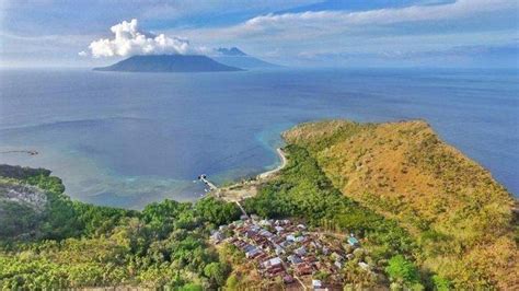 Pulau Tidore