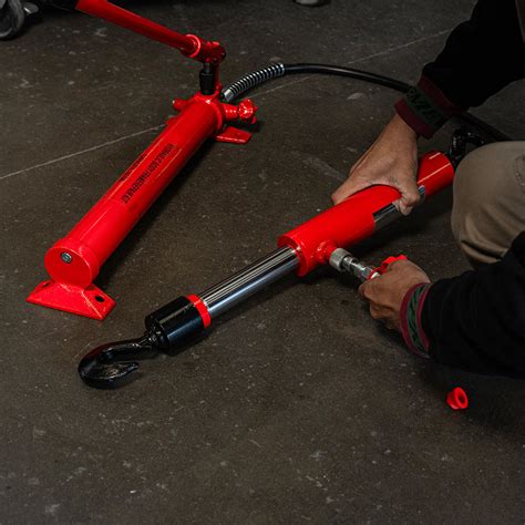 pull back ram porta power