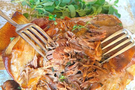 Pulled Lamb Leg Slow Cooker