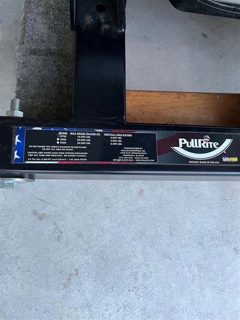 PULLRITE SUPERGLIDE 2700 5TH WHEEL HITCH w/ INDUSTRY STANDARD RAILS