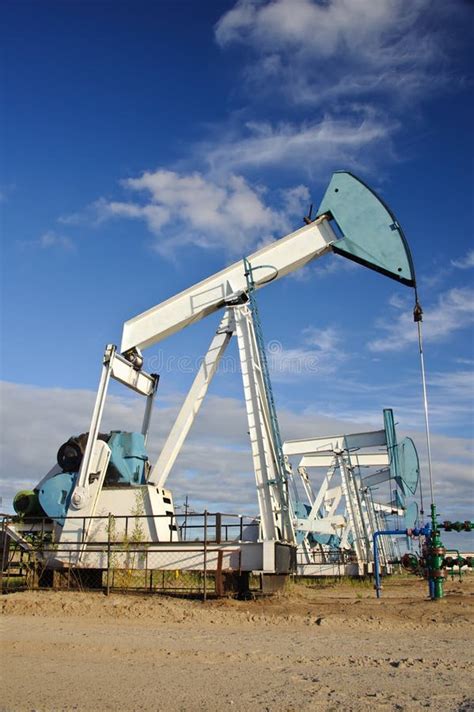 Pump Jack Oil Rig