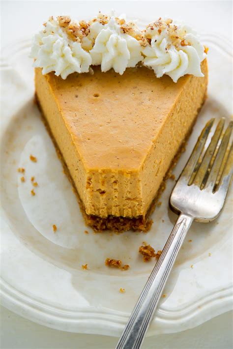 Pumpkin Cheesecake Pie With Graham Cracker Crust