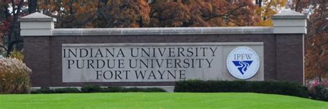 Purdue University Fort Wayne Athleticademix