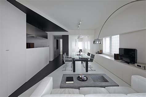 Pure minimalism black and white monochromatic apartment design digsdigs