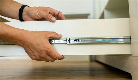 Push To Open Drawer Slides Not Working