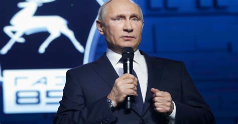 putin running as an independent for president