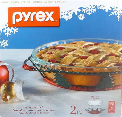 Pyrex Serveware Pie Set