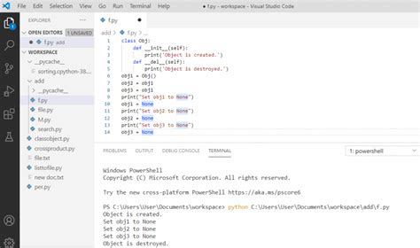 python automatic garbage collection