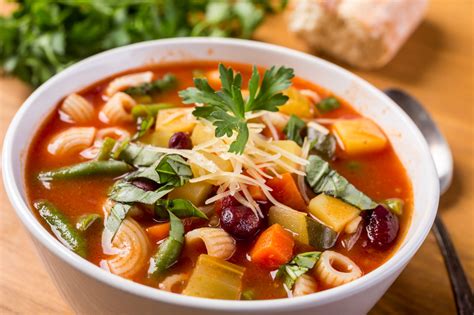Sopa minestrone completa Receitas, Gastronomia e Culinária