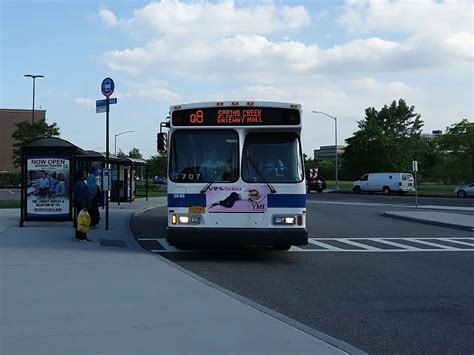 q8 bus schedule time